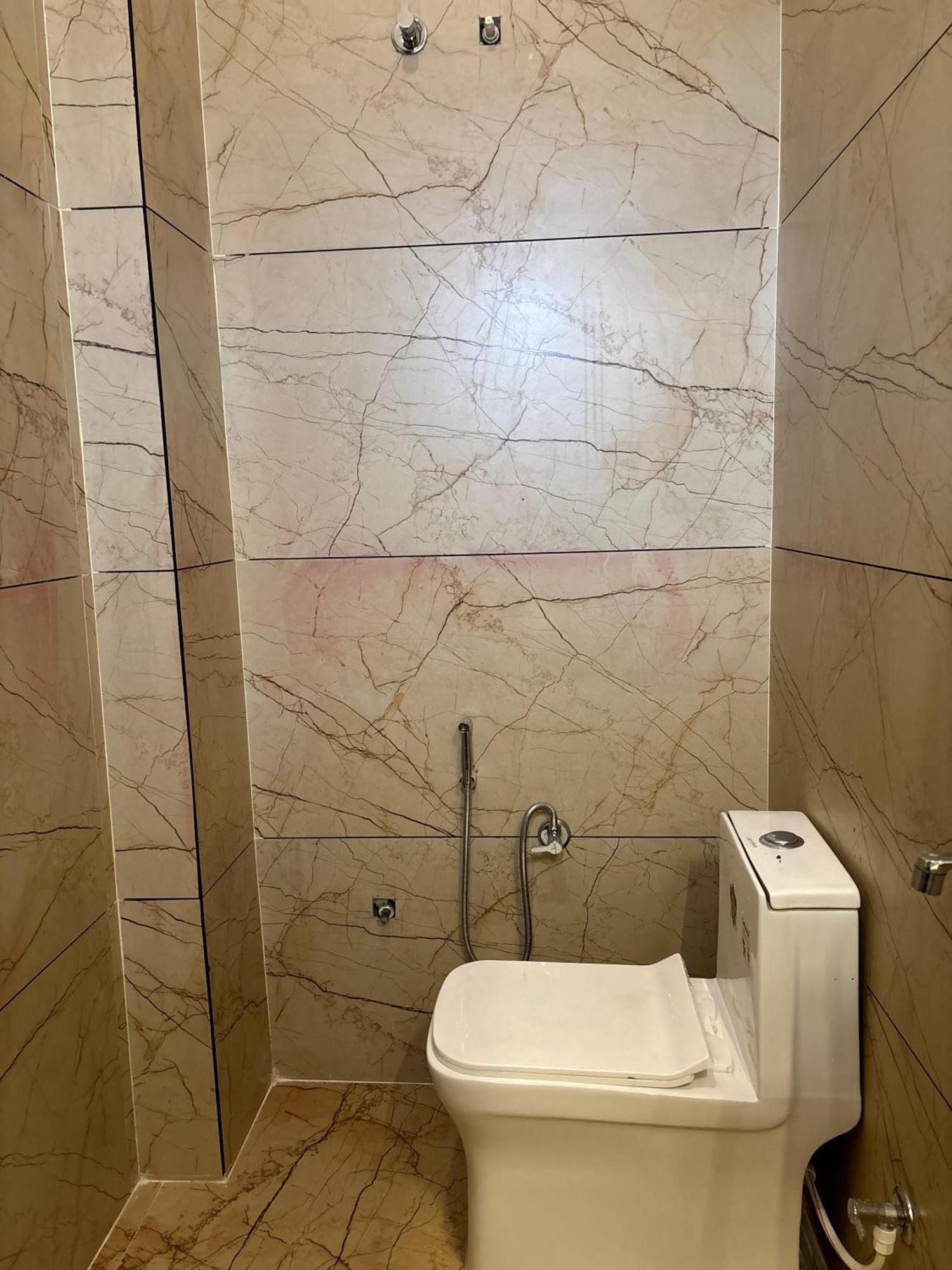 Bingo Appartement Alwar Buitenkant foto